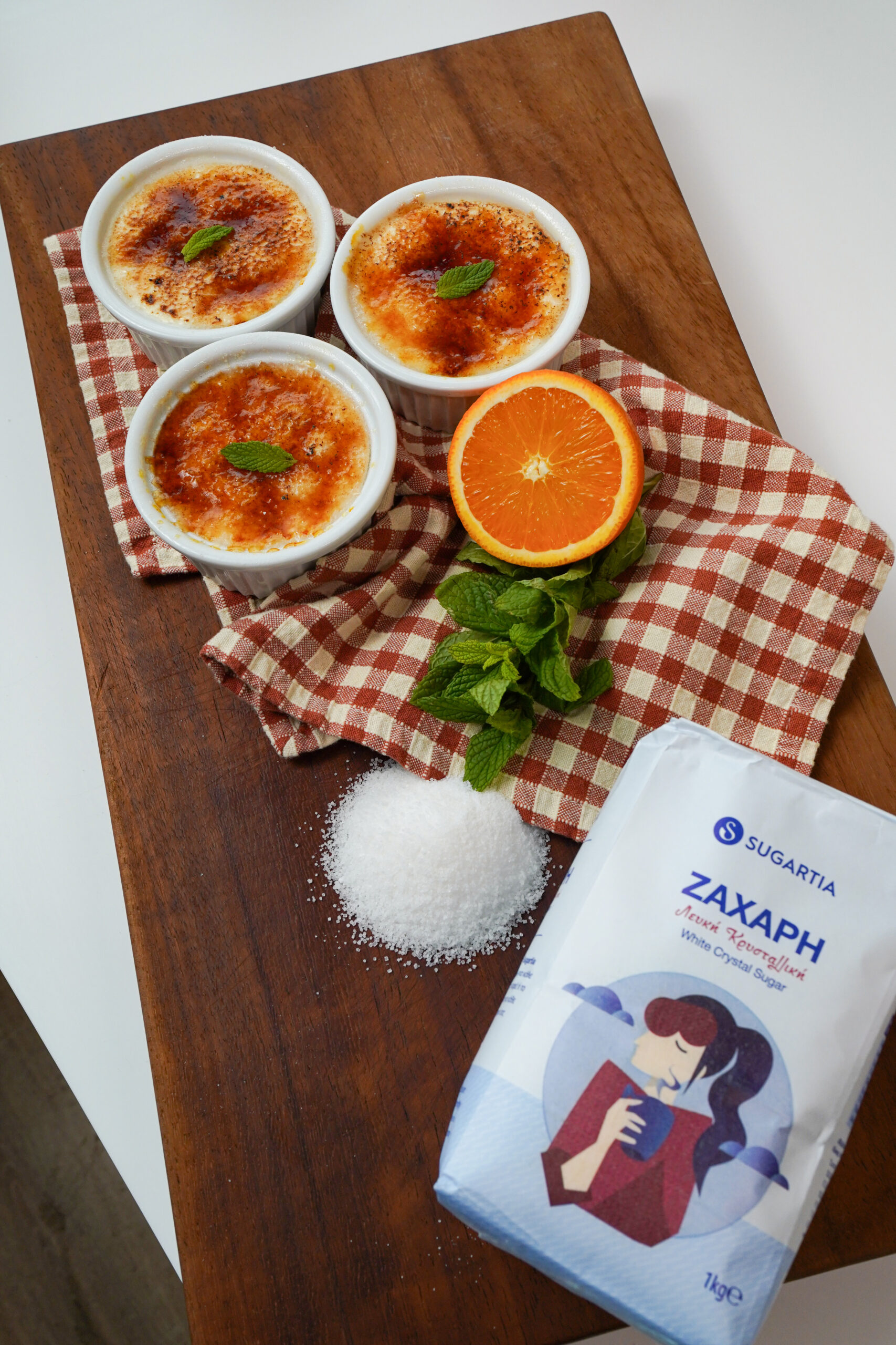 Crème brûlée με καραμελωμένη ζάχαρη SUGARTIA